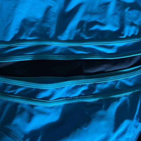 Elegant 2 Tone Blue Two-piece cheeky 
High waisted bikini - Picture 9 of 11